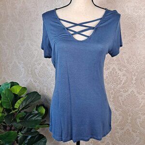 Glitz Size Large Blue Short Sleeve Detail Criss Cross Front Detail EUC